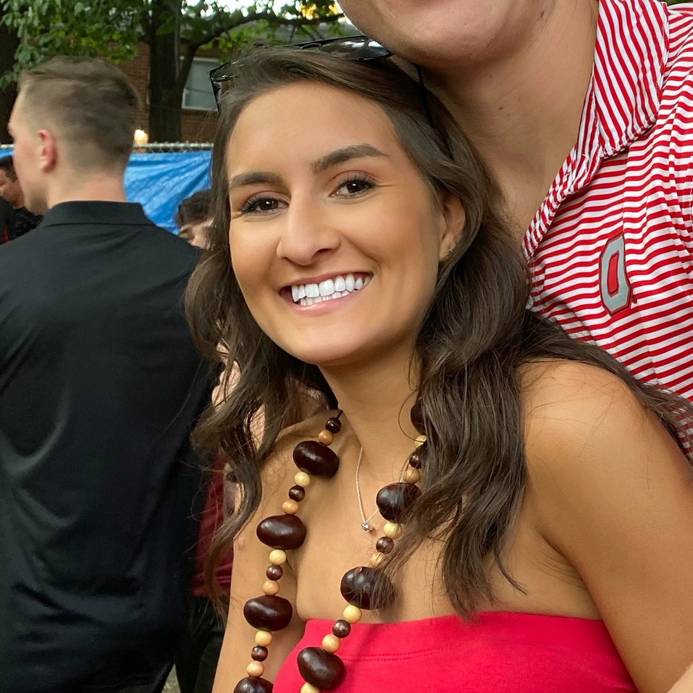 Meet your Posher, Danielle